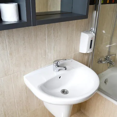 Hotel Alda Estacion *