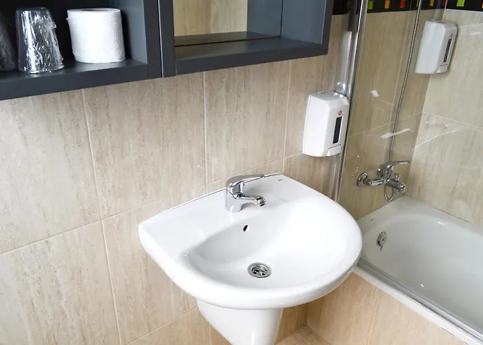 Hotel Alda Estacion *